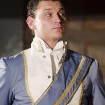 Piros bugyelláris